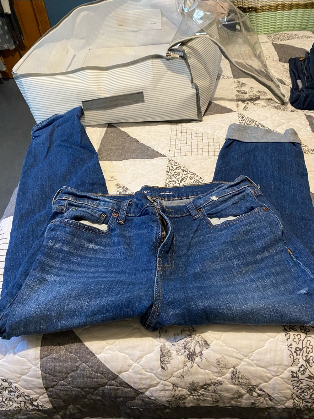 Old Navy Boyfriend Jesns